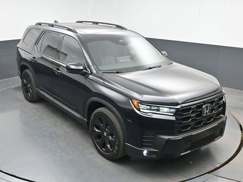 New 2026 Honda Pilot Black Edition image 13