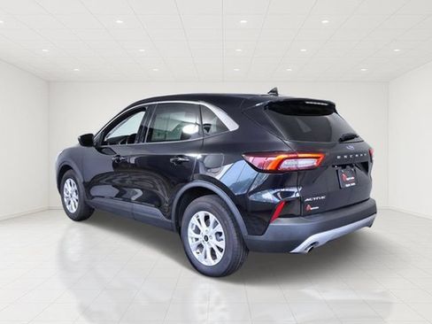 Used 2024 Ford Escape Active FWD image 4