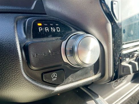 Used 2023 RAM 1500 Laramie RWD image 17