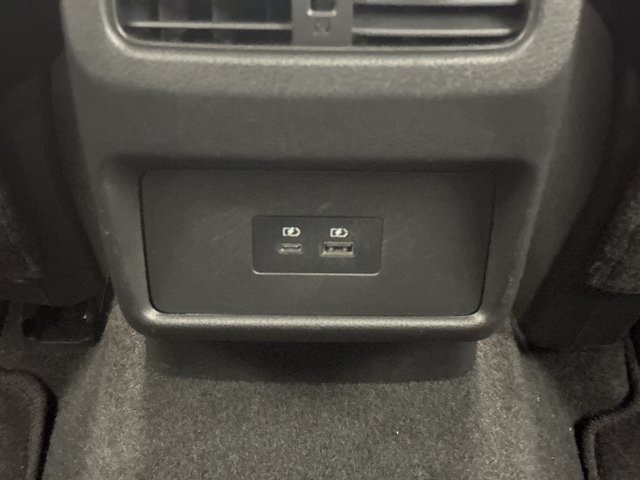 Used 2023 Nissan Rogue SV AWD/4WD image 18