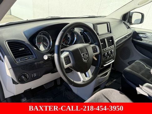 Used 2017 Dodge Grand Caravan SE w/ Power Window Group image 15