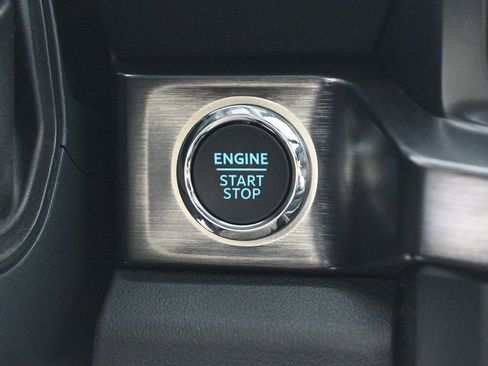 New 2026 Ford F250 Lariat w/ Black Appearance Package image 23