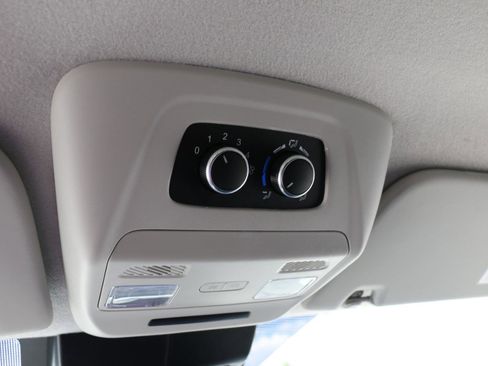 Used 2024 Ford Transit 350 XLT image 20