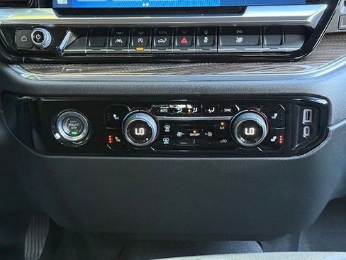 Certified 2023 Chevrolet Silverado 1500 LT image 22