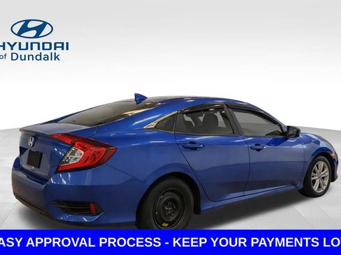 Used 2018 Honda Civic EX image 2