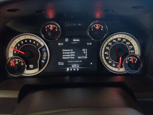 Used 2018 RAM 1500 Big Horn image 23