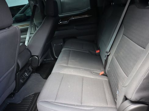 New 2025 GMC Sierra 1500 SLE w/ Preferred Package image 15