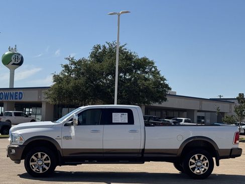 Used 2018 RAM 3500 Laramie Longhorn w/ Longhorn Southfork Package AWD/4WD image 7