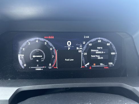 Used 2024 Toyota Tacoma TRD Off-Road image 19