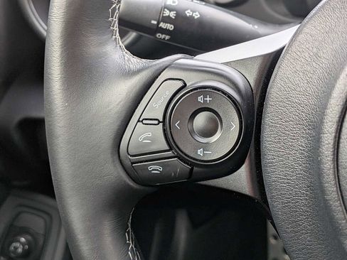 Used 2024 Toyota GR86 Premium image 20