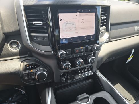 New 2026 RAM 1500 Big Horn AWD/4WD image 28