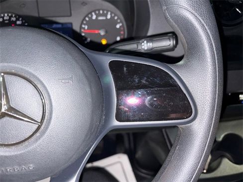 Used 2020 Mercedes-Benz Sprinter 2500 image 20