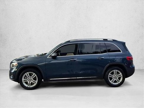 Certified 2022 Mercedes-Benz GLB 250 4MATIC image 9