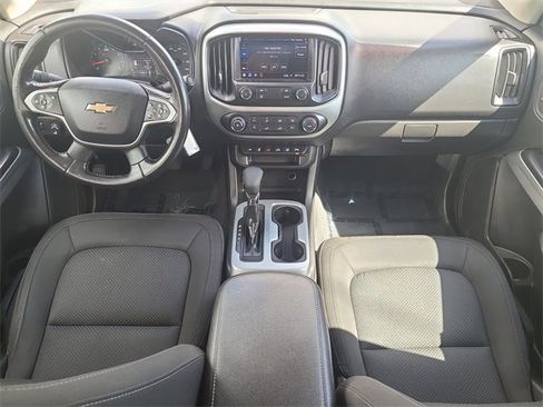 Used 2022 Chevrolet Colorado LT w/ Safety Package image 15