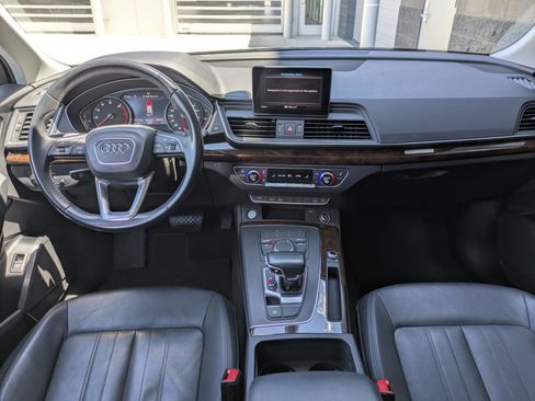 Used 2019 Audi Q5 2.0T Premium w/ Convenience Package AWD/4WD image 21