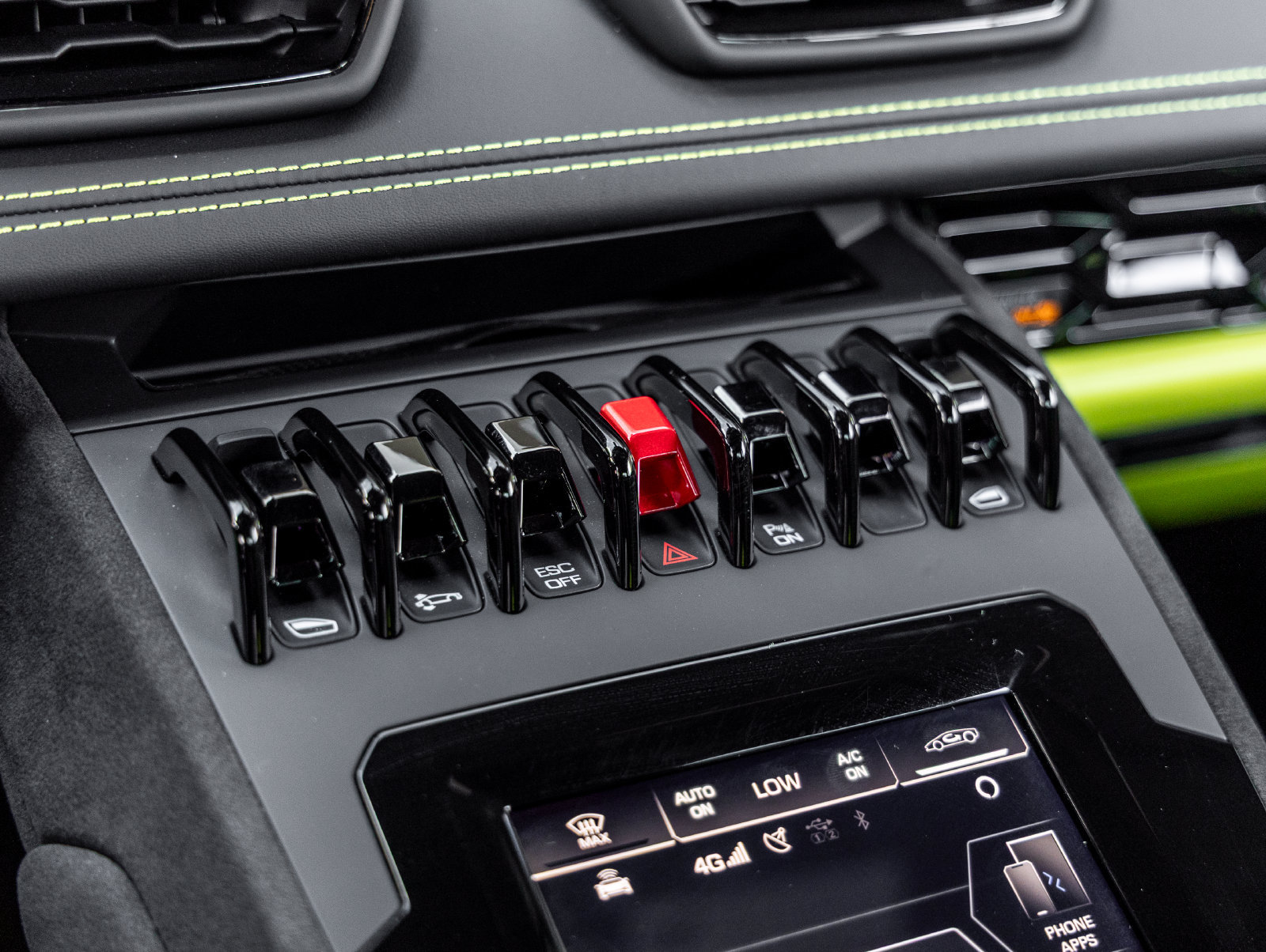 Used 2024 Lamborghini Huracan Tecnica RWD image 33