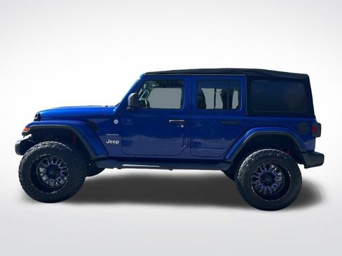 Used 2020 Jeep Wrangler Unlimited Sahara AWD/4WD image 3