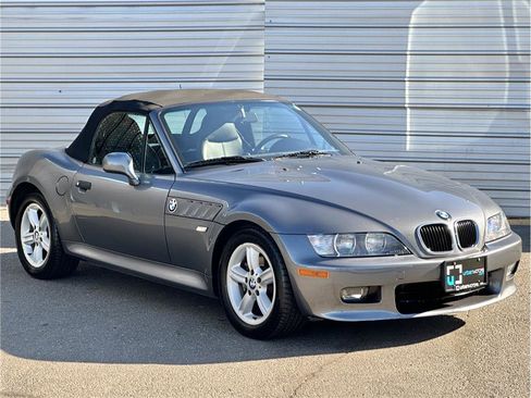 Used 2000 BMW Z3 2.5i image 8