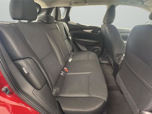 Used 2021 Nissan Rogue Sport S FWD image 13