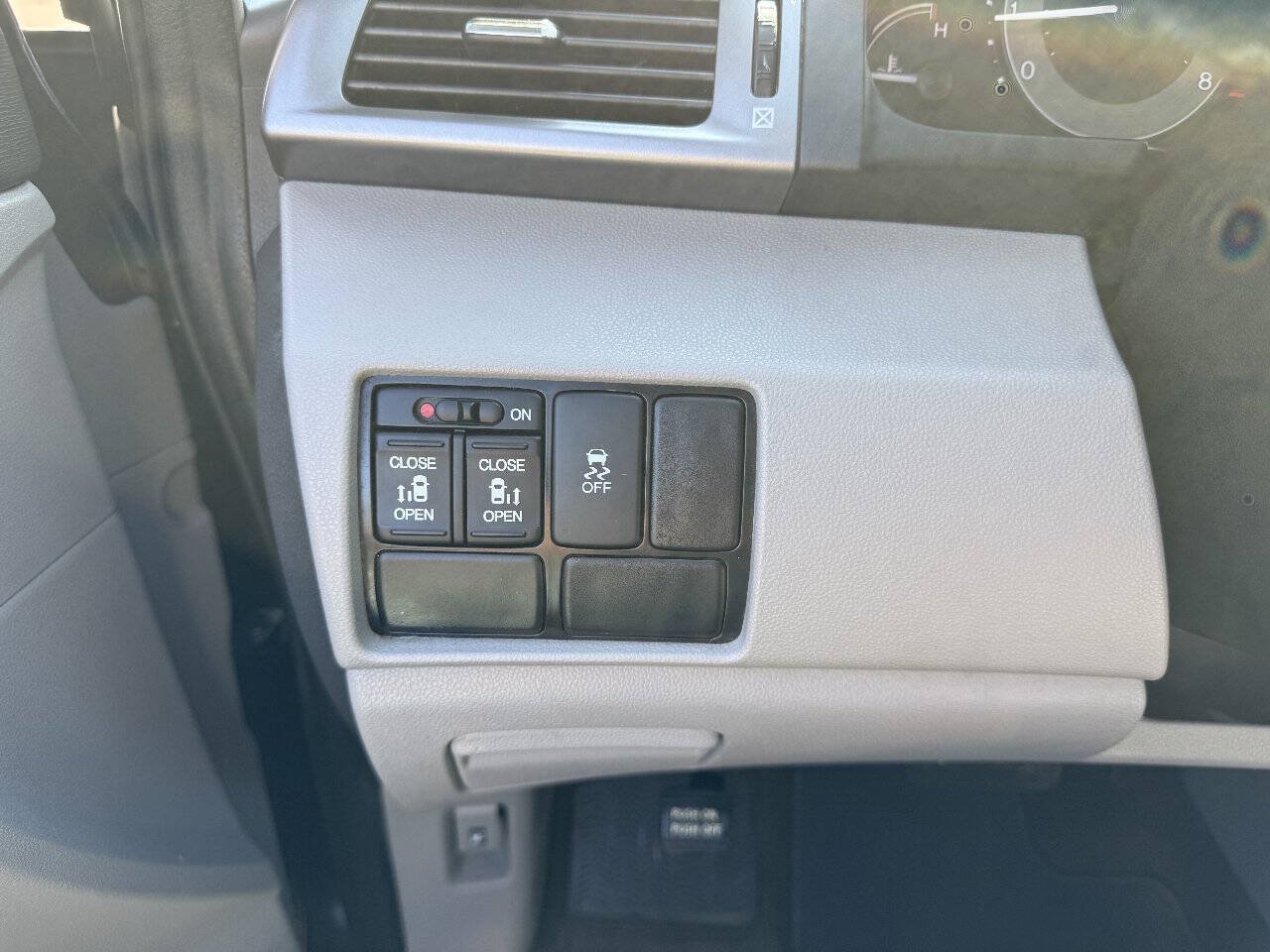 Used 2014 Honda Odyssey EX image 15