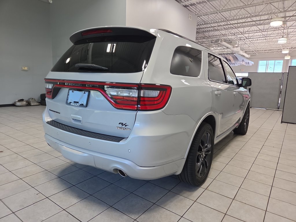 Used 2023 Dodge Durango R/T RWD image 12