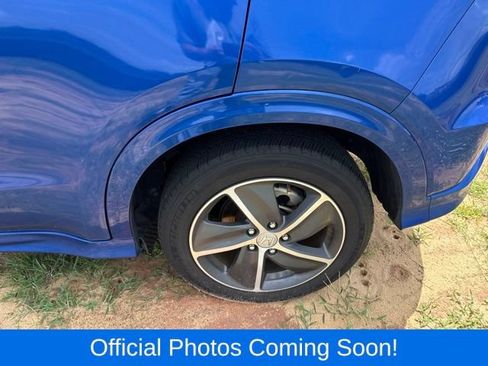 Used 2019 Honda HR-V Touring image 9