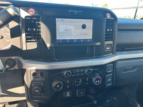 Certified 2025 Ford F250 XLT image 19