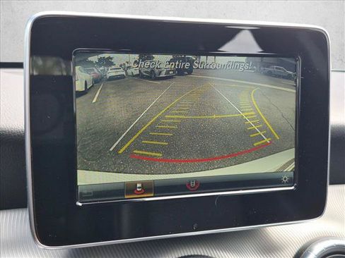 Used 2016 Mercedes-Benz CLA 250 4MATIC image 13