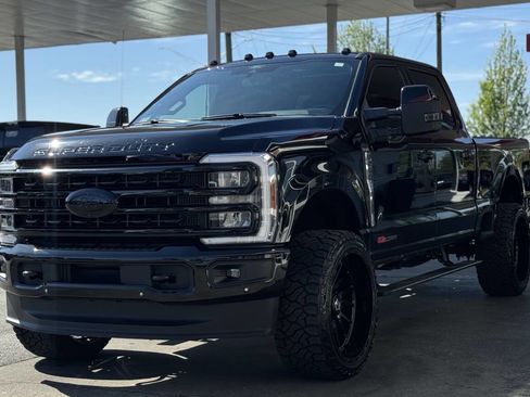 Used 2025 Ford F250 King Ranch w/ Chrome Package AWD/4WD image 6
