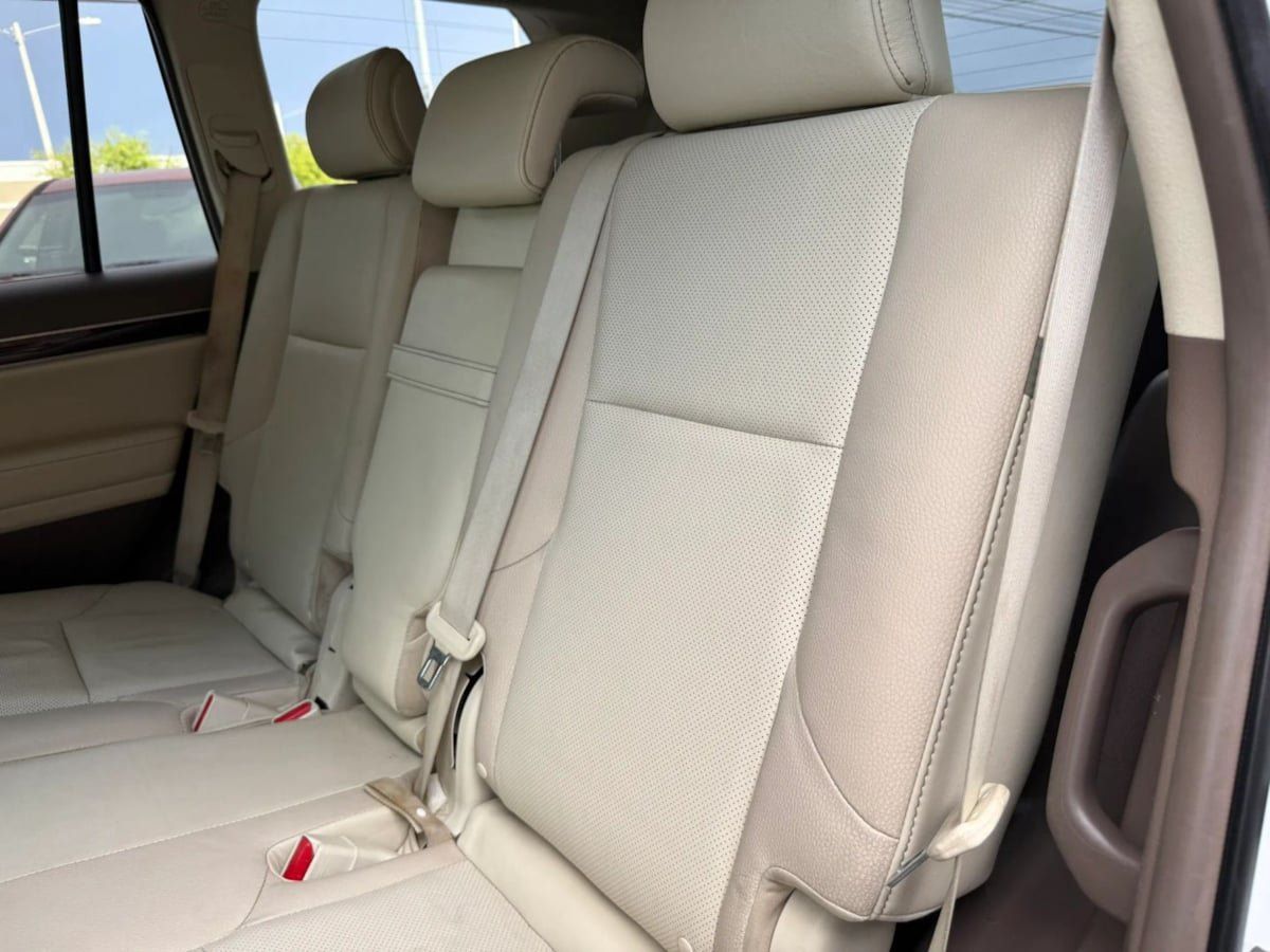 Used 2014 Lexus GX 460 w/ Premium Package AWD/4WD image 45