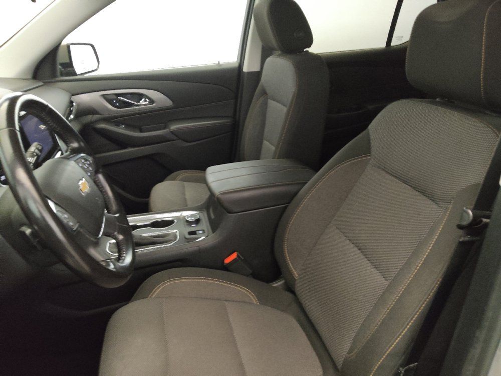 Used 2019 Chevrolet Traverse LT w/ LPO, Floor Liner Package AWD/4WD image 17