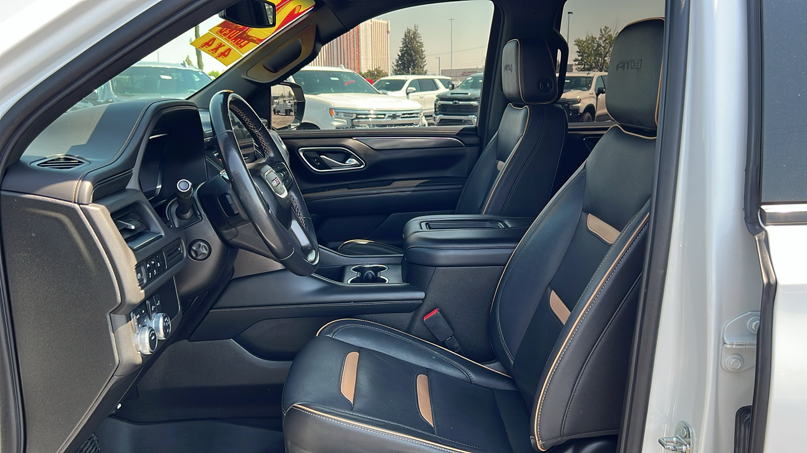 Certified 2023 GMC Yukon AT4 AWD/4WD image 35