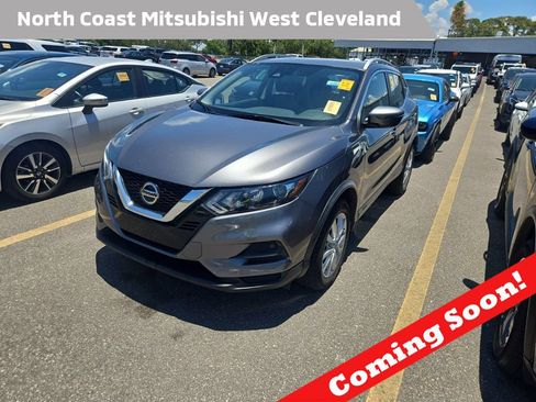 Used 2020 Nissan Rogue Sport SV FWD image 1