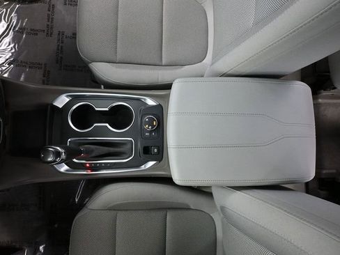 Used 2020 Chevrolet Traverse LT w/ LPO, Cargo Package image 31