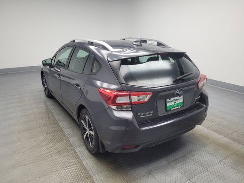 Used 2019 Subaru Impreza 2.0i Premium image 5