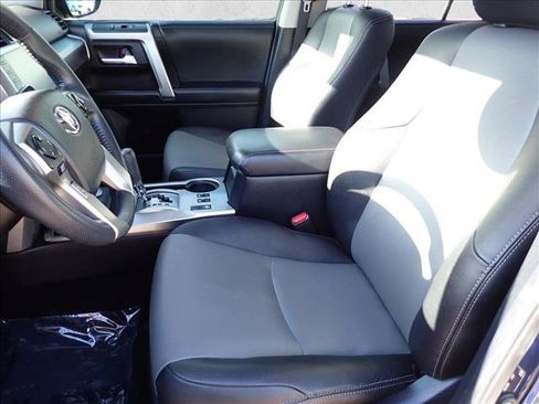 Used 2021 Toyota 4Runner SR5 Premium w/ Moonroof Package AWD/4WD image 13