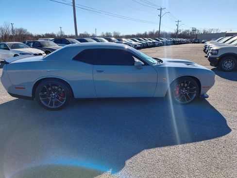 Used 2022 Dodge Challenger R/T Scat Pack w/ Plus Package image 6