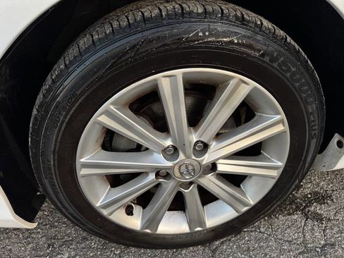 Used 2012 Toyota Camry XLE image 22