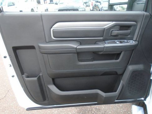 New 2024 RAM 3500 Tradesman image 10