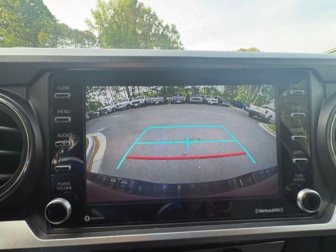 Used 2023 Toyota Tacoma SR5 AWD/4WD image 34