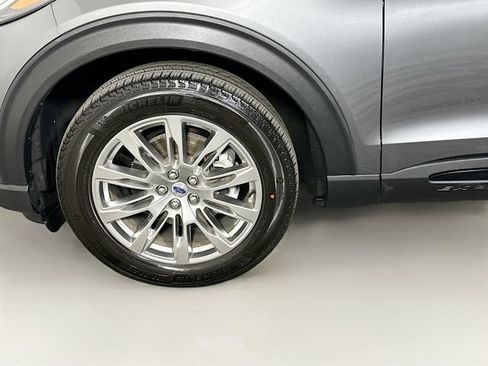 Used 2026 Ford Explorer Active w/ Active Comfort Package AWD/4WD image 26