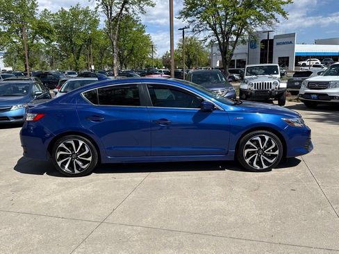 Used 2018 Acura ILX FWD image 3