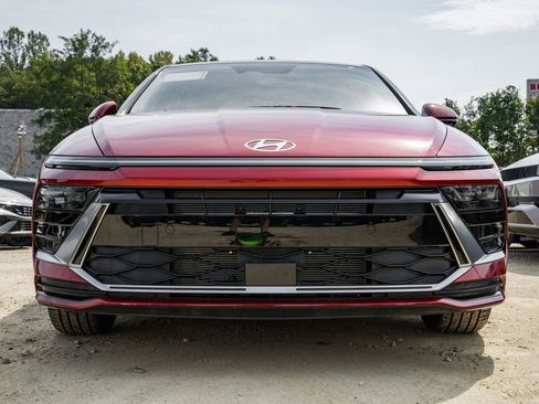 New 2026 Hyundai Sonata SEL FWD image 2