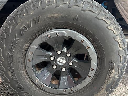Used 2018 Ford F150 Raptor w/ Equipment Group 802A Luxury AWD/4WD image 12