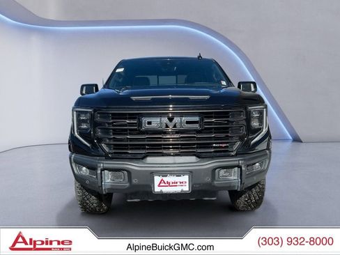 Used 2024 GMC Sierra 1500 AT4X image 8