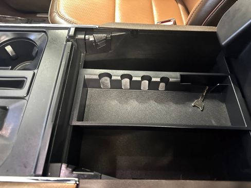 Certified 2025 Ford F150 King Ranch AWD/4WD image 28