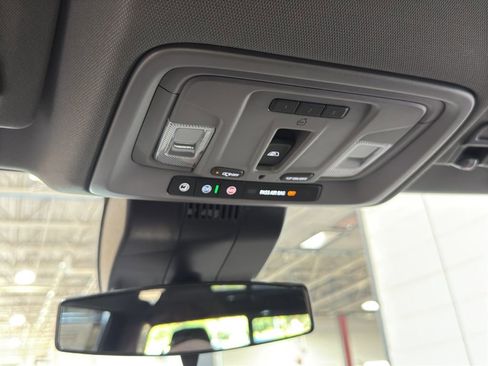 New 2026 GMC Sierra 1500 Elevation image 38