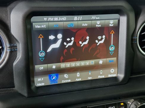 Used 2023 Jeep Wrangler Unlimited Rubicon 4xe AWD/4WD image 24