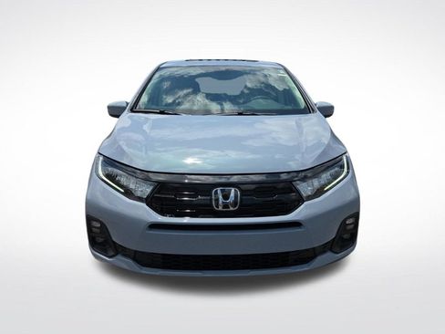 New 2026 Honda Odyssey Touring image 9