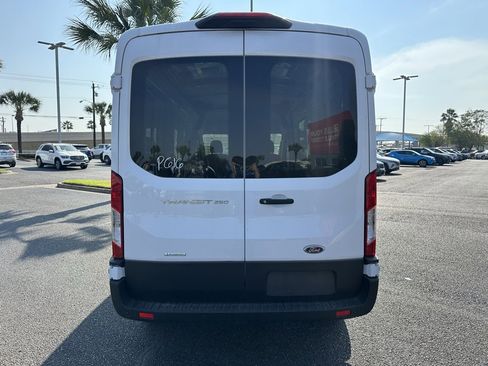 Used 2024 Ford Transit 250 148 Medium Roof image 5